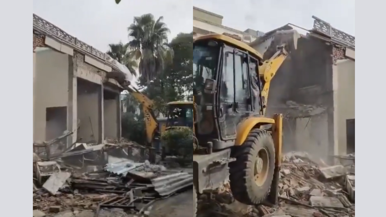 DDA Demolishes Late Liquor Baron Ponty Chadha's Rs 400 Crore Farmhouse In Delhi's Chhatarpur