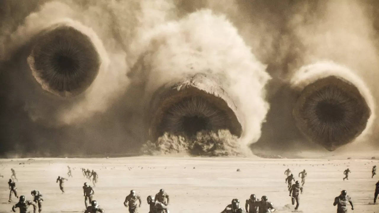 Dune 2 Director Denis Villeneuve Addresses Fans' Burning Question: How to Dismount a Sandworm?