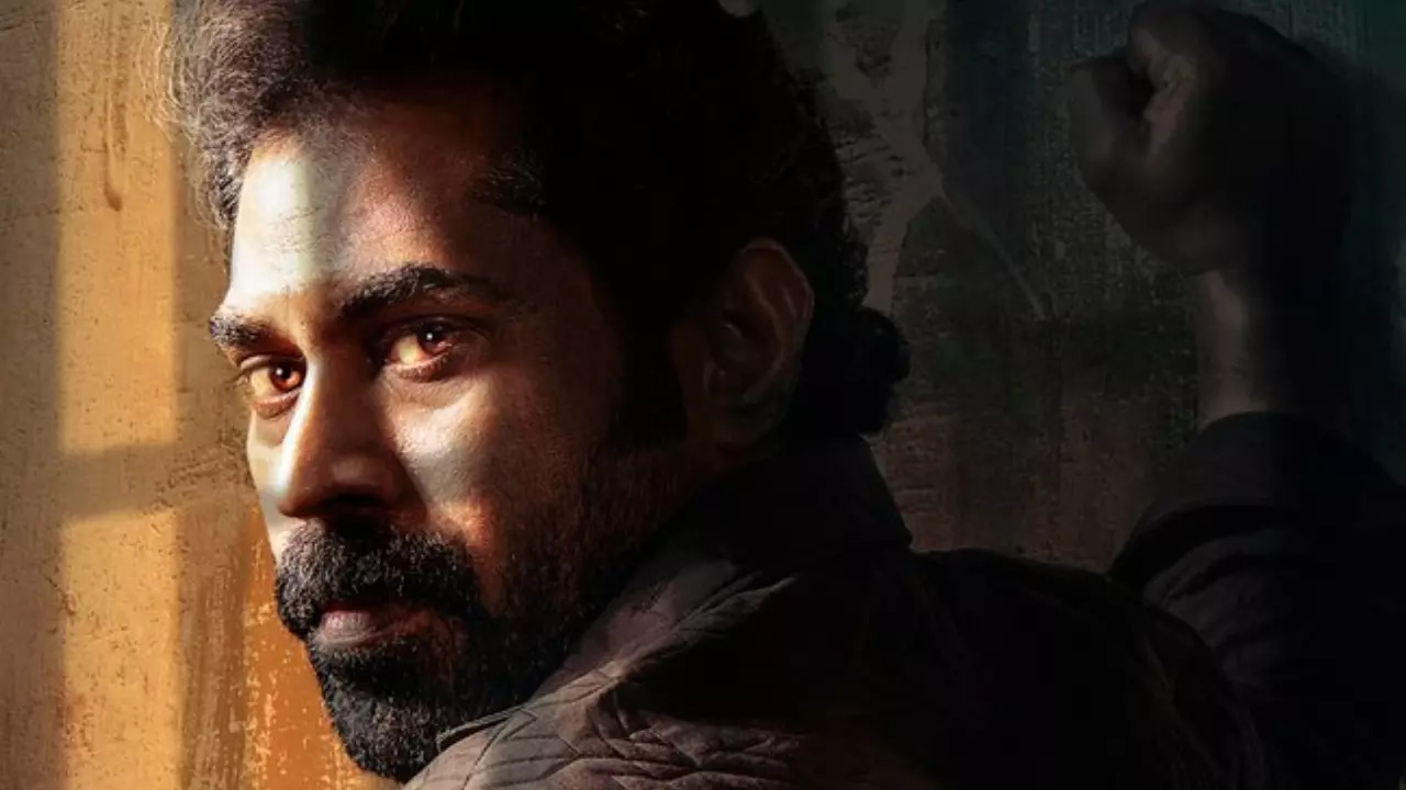 National Award-winning Actor Suraj Venjaramoodu to make Tamil debut with Chiyaan 62