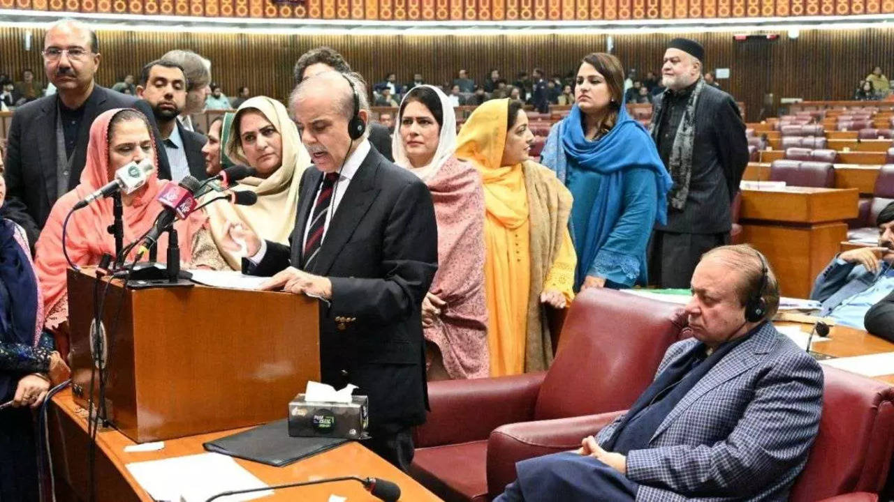 Nawaz Sharif Sworn-In As Pakistan PM