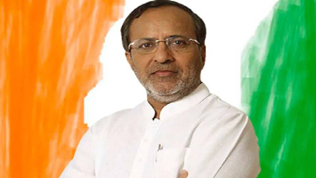 Another Jolt To Congress! Arjun Modhwadia Ends 40-Year Stint With Party, Likely To Join BJP | Elections News, Times Now