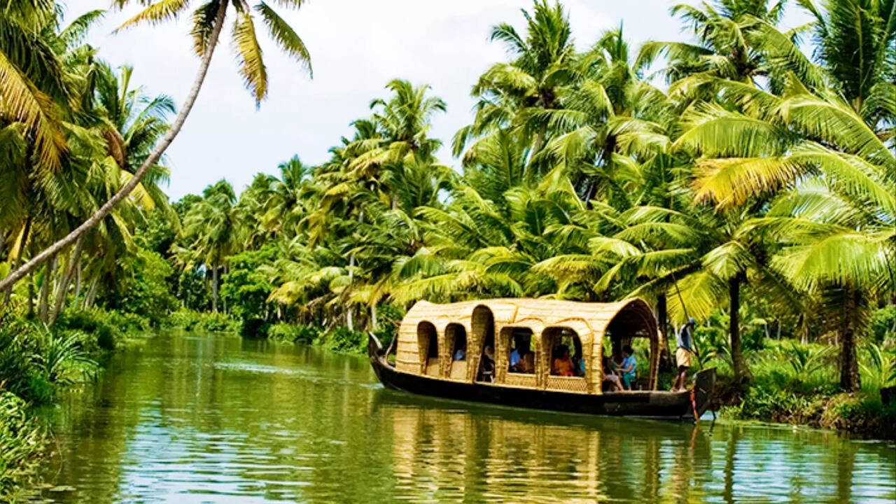  80 ரூபாய் இருந்தால் போதும்.. கோடை விடுமுறையை கழிக்க சூப்பர் தீவு வெயிட்டிங்..! 