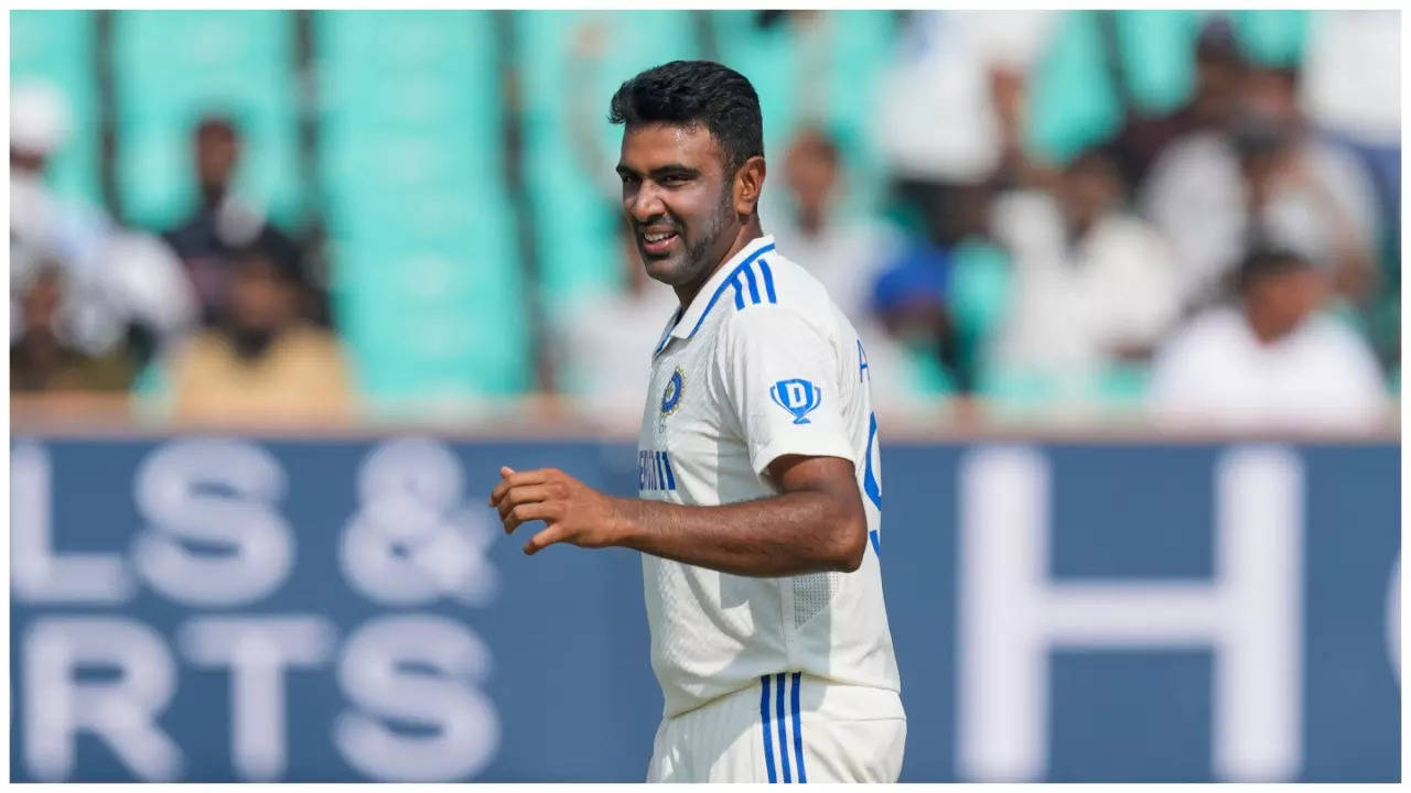 I Make Friends With...: Ravichandran Ashwin Makes STUNNING REVELATION Before 100th Test