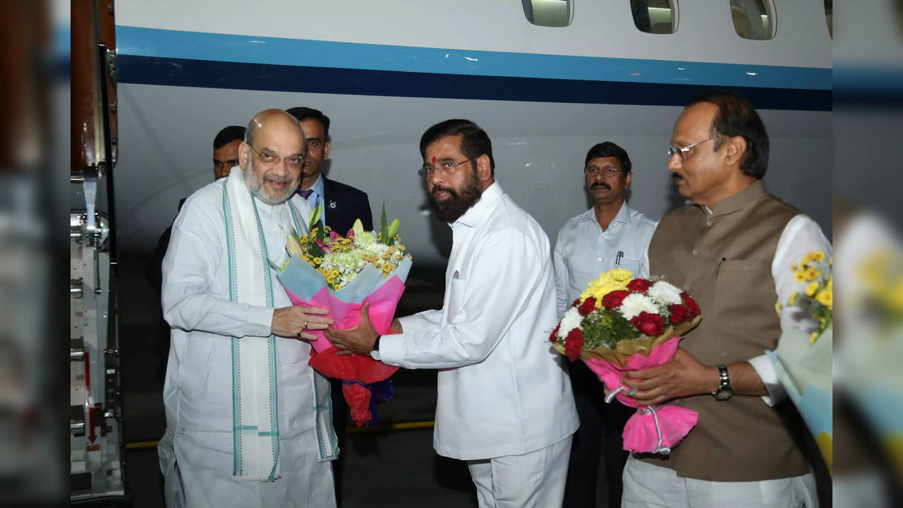 Amit Shah Reaches Maharashtra