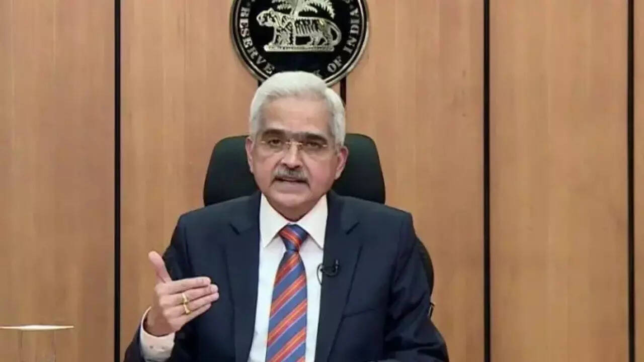  ரிசர்வ் வங்கி ஆளுநர் சக்திகாந்த தாஸ் உடன் ET Now மற்றும் ET Now ஸ்வதேஷ் பிரத்யேக நேர்காணல் 