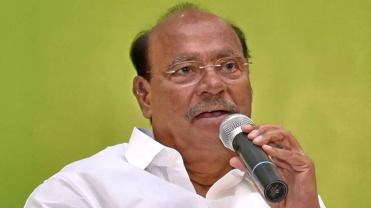  தமிழ்நாட்டில் போதைப் பொருள் நடமாட்டம் அதிகரிப்பு: காவல்துறையும், உளவுத்துறையும் செயலிழந்து விட்டனவா - ராமதாஸ் கேள்வி 