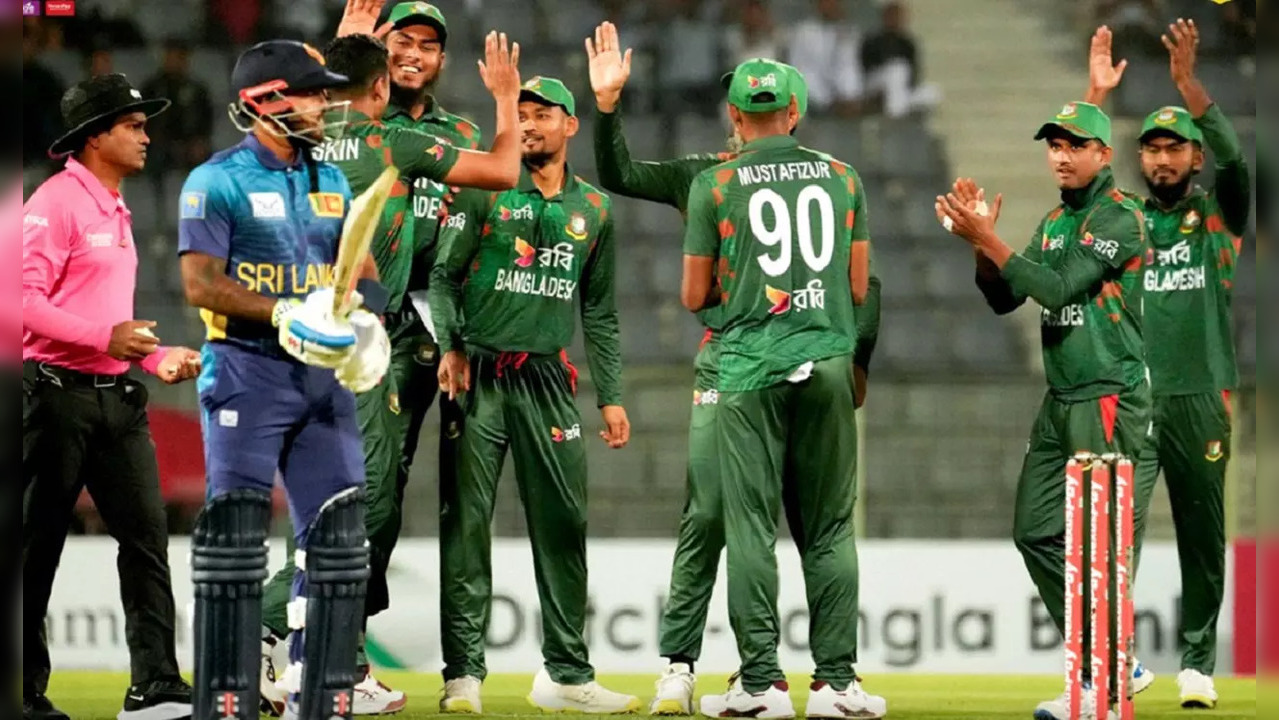 Bangladesh beat Sri Lanka by 8 wickets in 2nd T20I.