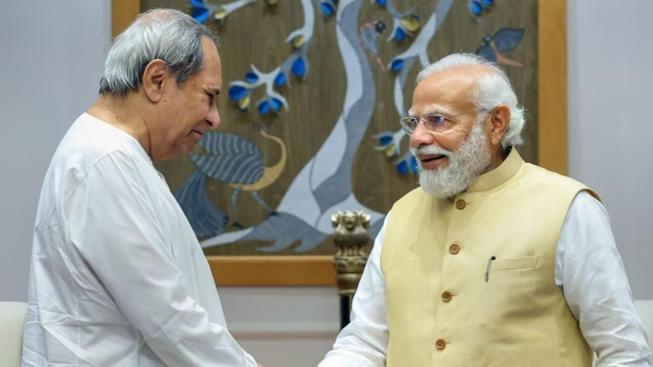 modi naveen patnaik