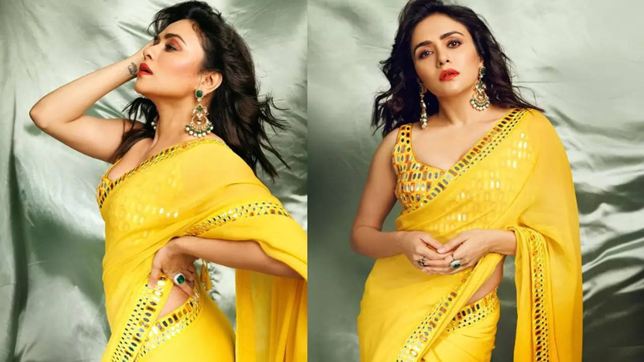 Amruta Khanvilkar (Photo: Instagram/amrutakhanvilkar)