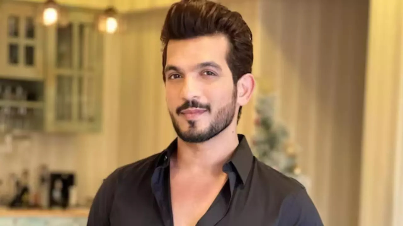 Arjun Bijlani To Be On Two Weeks' Bed Rest; Wife Neha Swami Says 'Appendicitis Surgery Went Well'