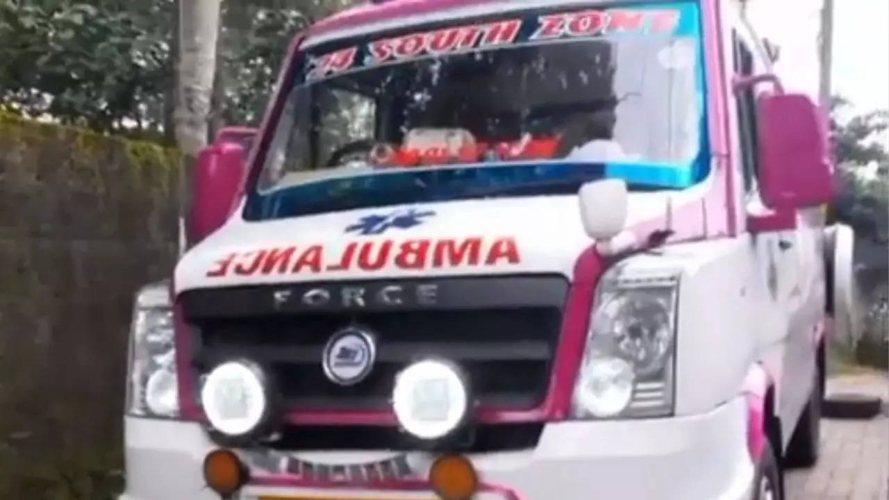 A dead body ambulance arrives for a pickup at a residence in souther Kerala. | Courtesy: r/Kerala