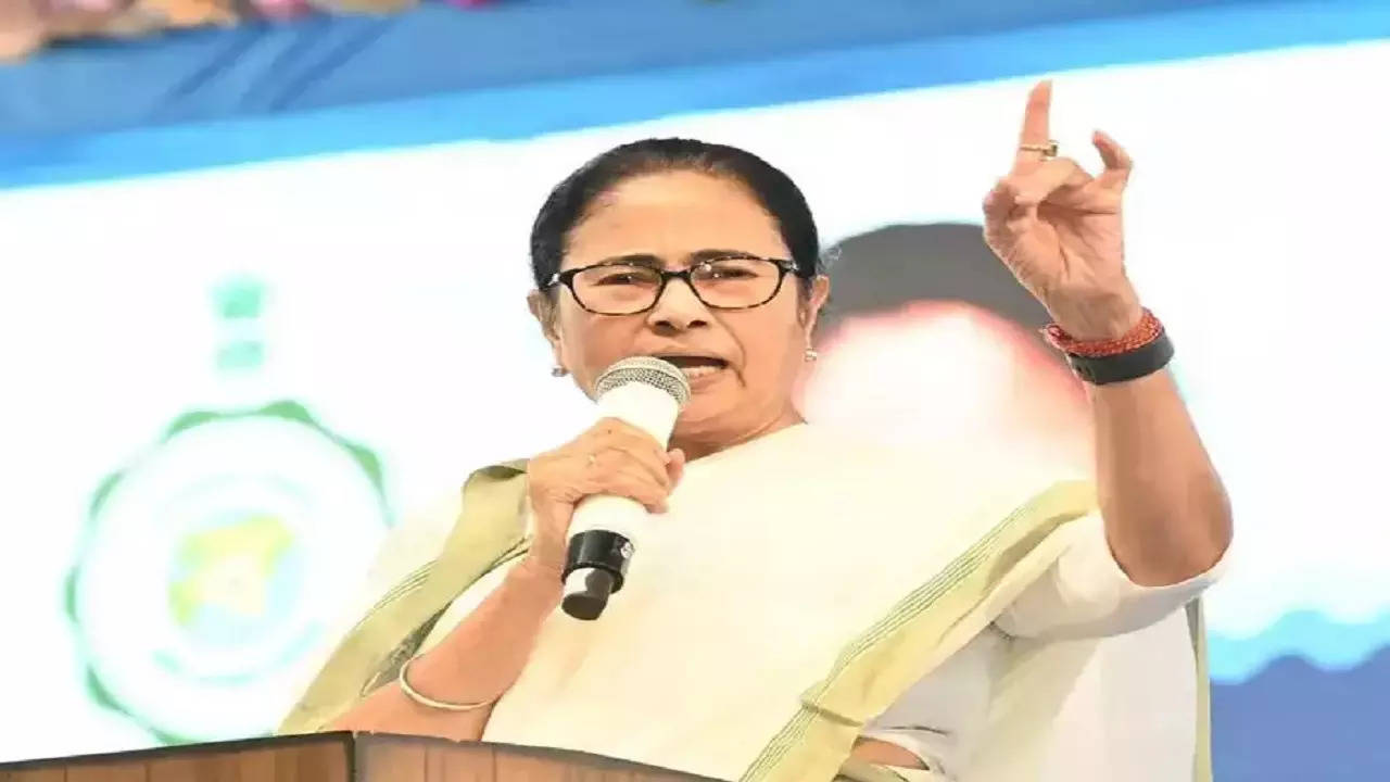 mamta banerjee govrnment declare holiday on ram navmi