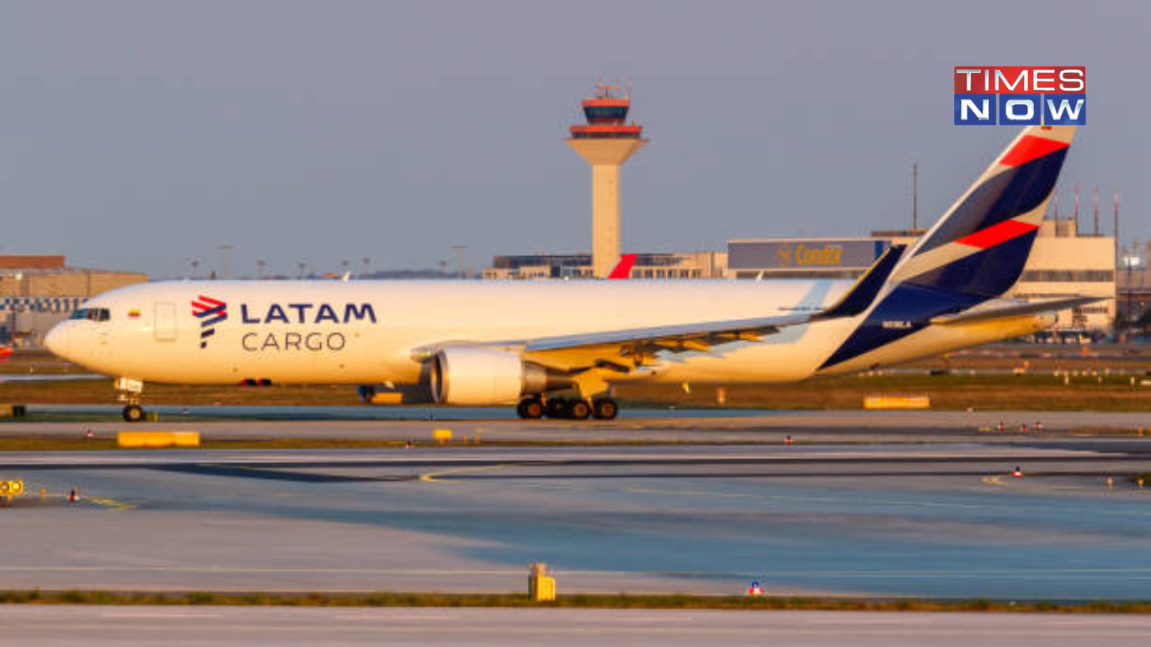 50 Injured After 'Technical Problem' Hits Auckland-bound LATAM Flight