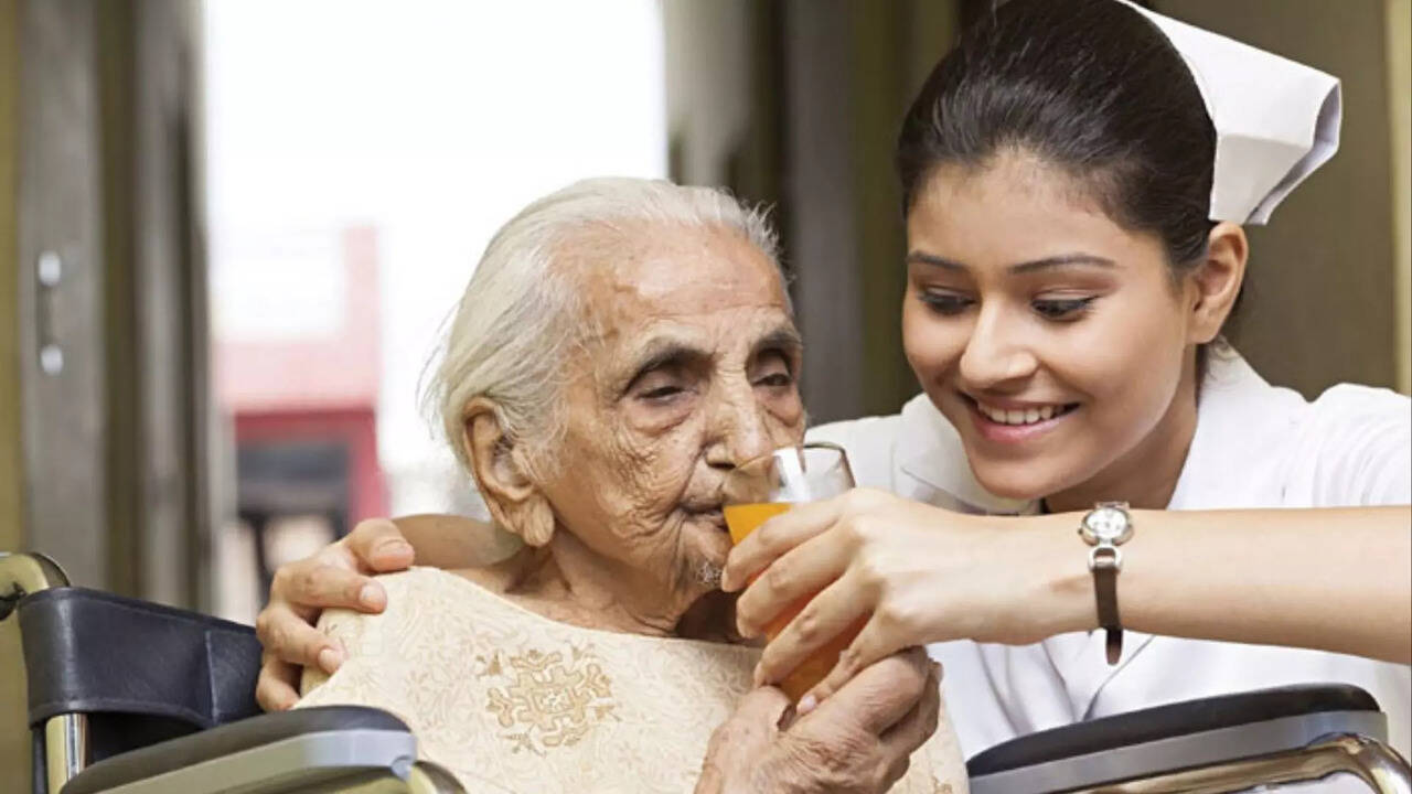  நர்சிங் படித்தவர்களுக்கு அருமையான வேலை வாய்ப்பு... இப்போதே விண்ணப்பிங்க! 