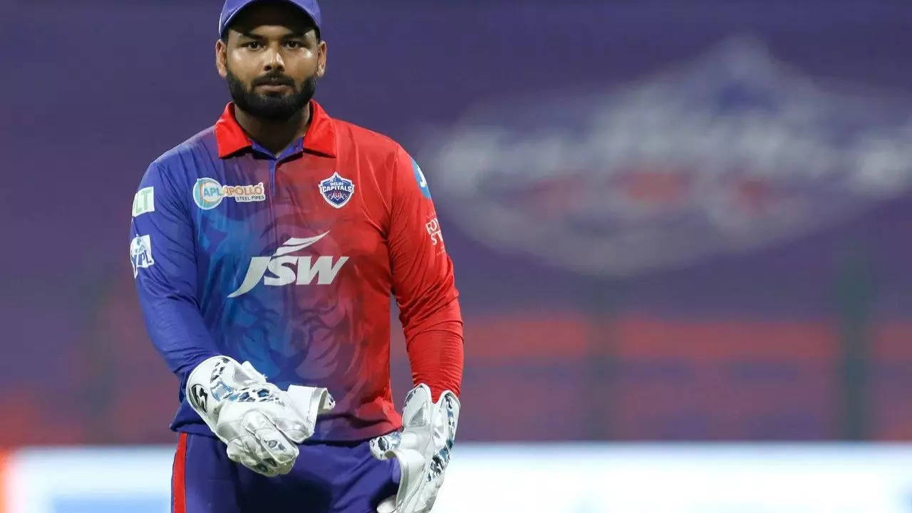 Rishabh Pant Declared Fit As Wicketkeeper-Batter For IPL 2024 | Cricket ...