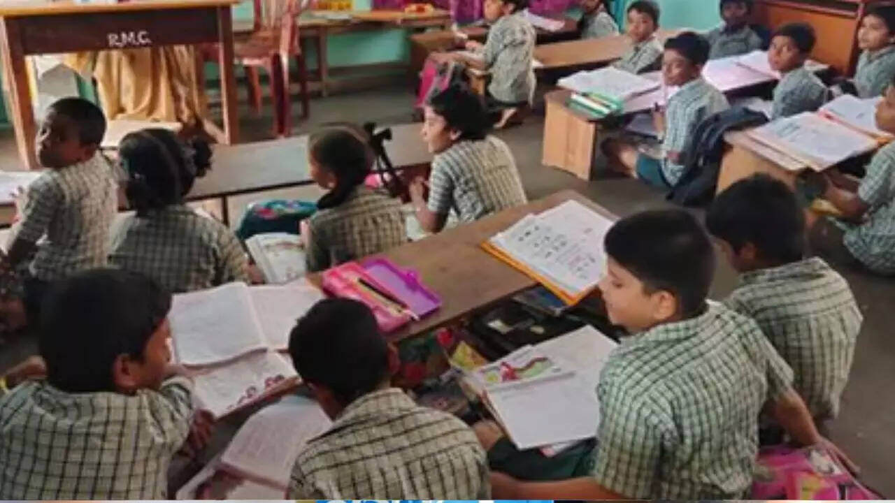  1 லட்சத்தை தாண்டியது அரசுப்பள்ளி மாணவர் சேர்க்கை..! 