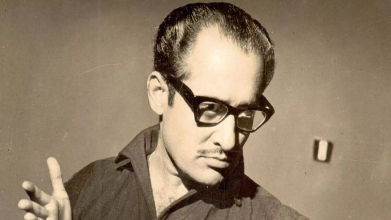 Nasir Hussain And His Terrific Songs On His Death Anniversary