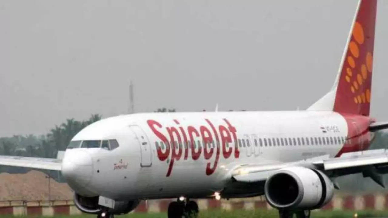 SpiceJet To Lease Two A340 Planes for Haj Operations, Aircraft to Operate from Srinagar, Guwahati