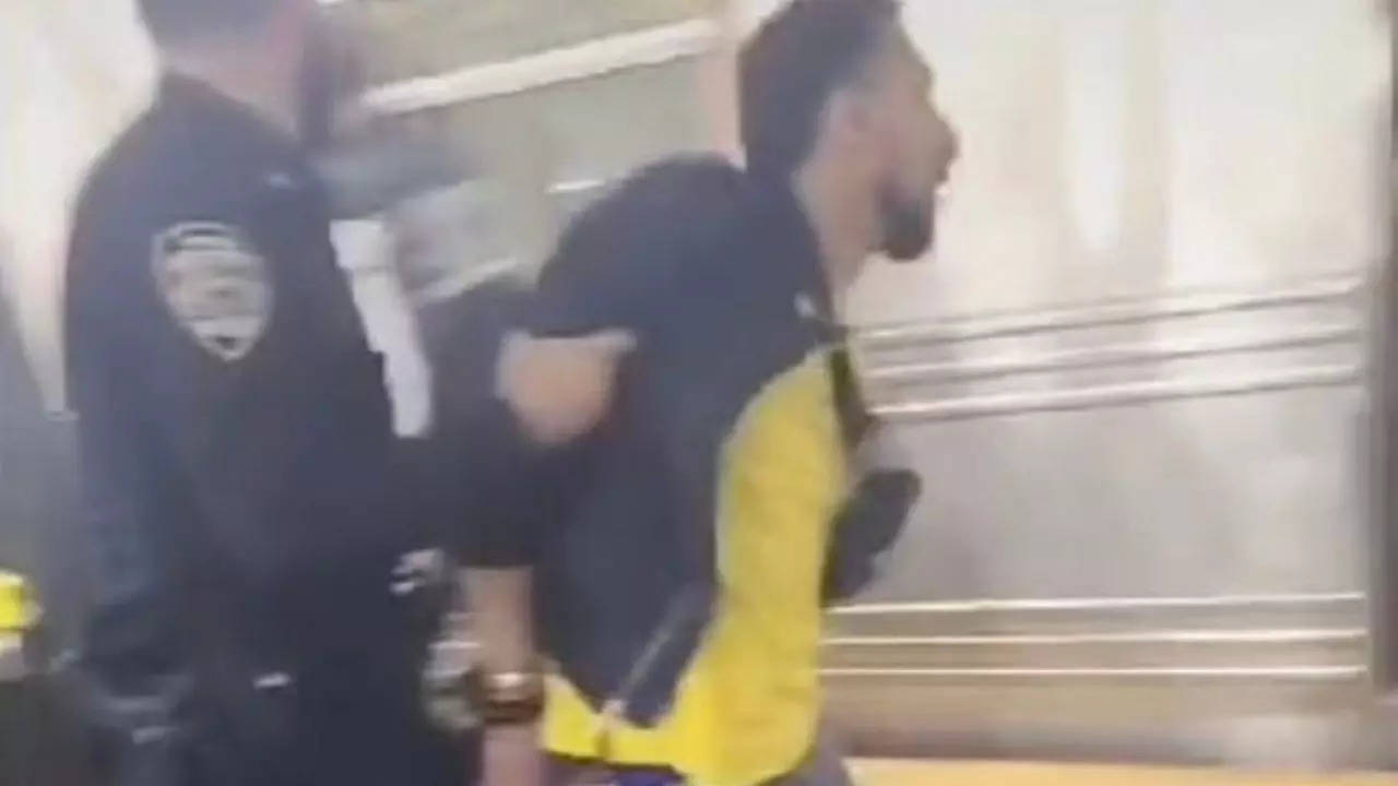 Who Is Younece Obuad? Brooklyn Subway Shooting Suspect Identified