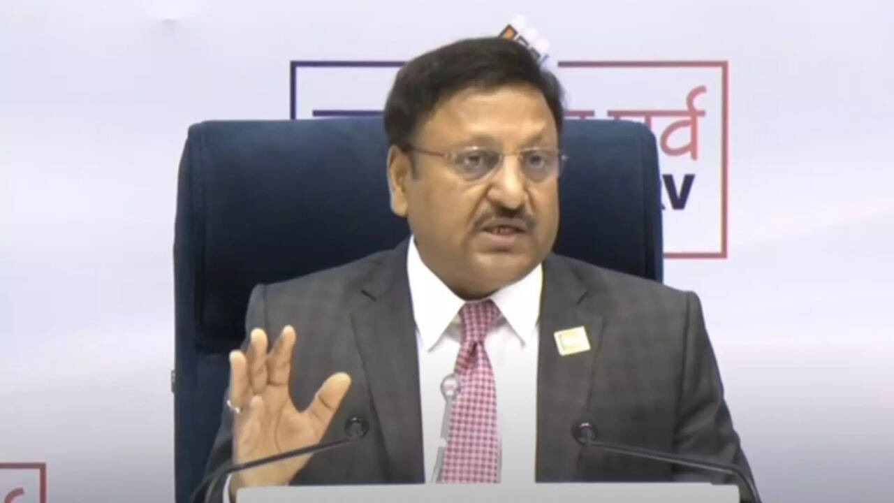  மக்களவை தேர்தல் தேதி அறிவிப்பு... தமிழகத்தில் ஒரே கட்டமாக வாக்குப்பதிவு 