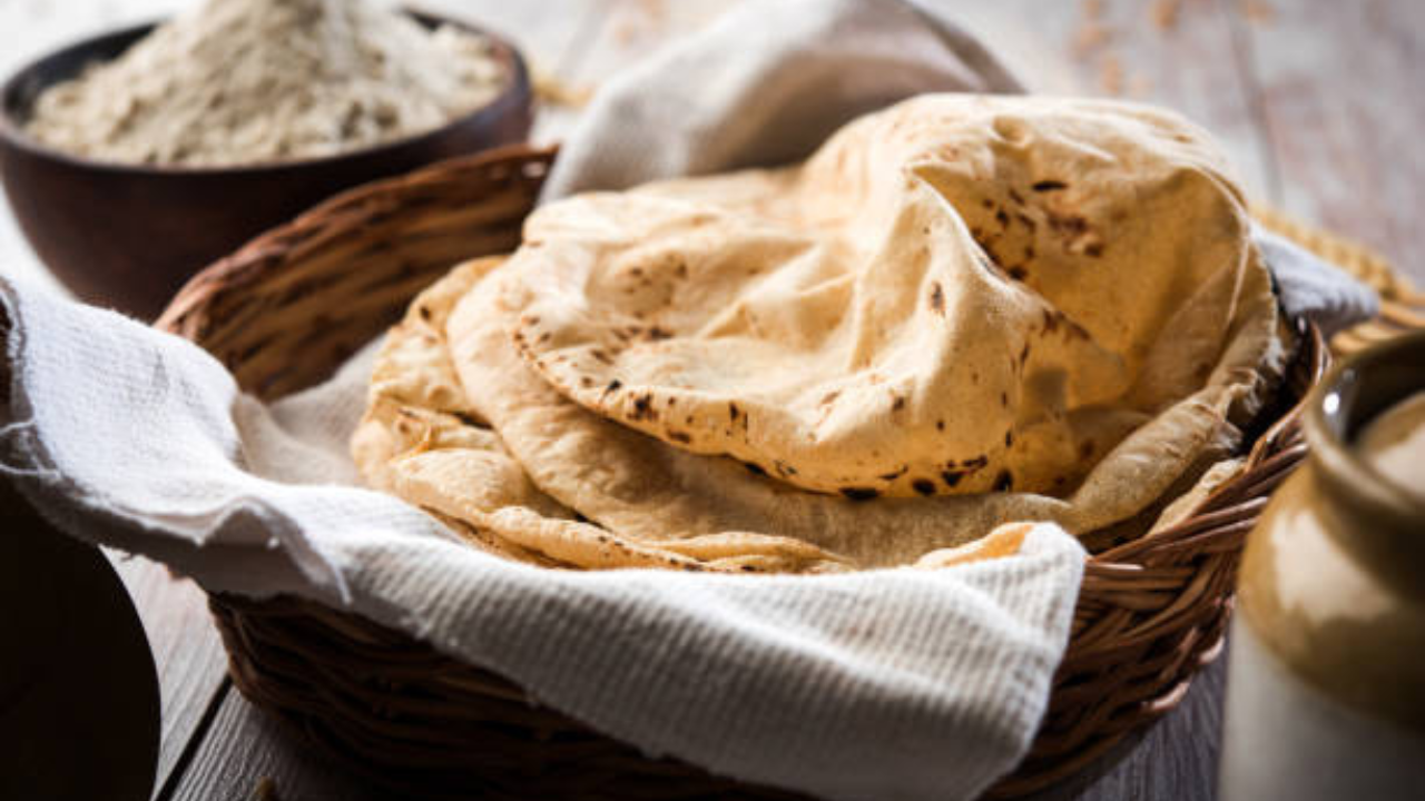 kitchen tips to keep rotis soft and luscious for longer