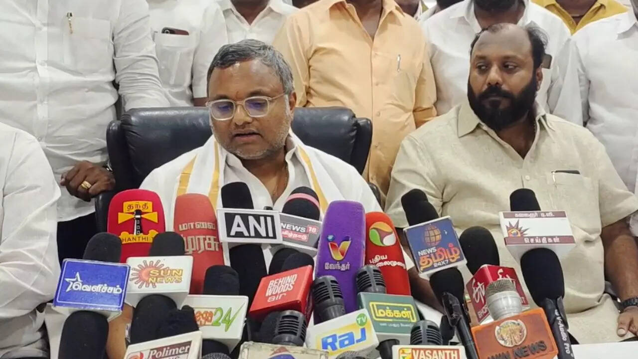  “அதிகாரத்தை தவறாக பயன்படுத்தி நிறுவனங்களை மிரட்டிபாஜக பணம் பறித்திருக்கிறது..!” - கார்த்தி சிதம்பரம் விமர்சனம் 