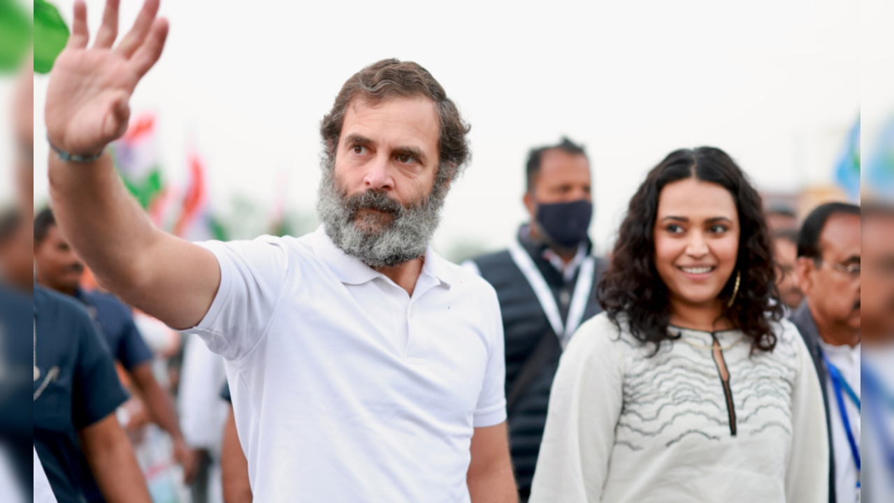 Actor Swara Bhasker Joins 'Nyay Sankalp Padyatra' In Mumbai