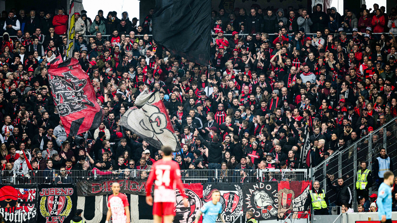 Bayer Leverkusen Fans