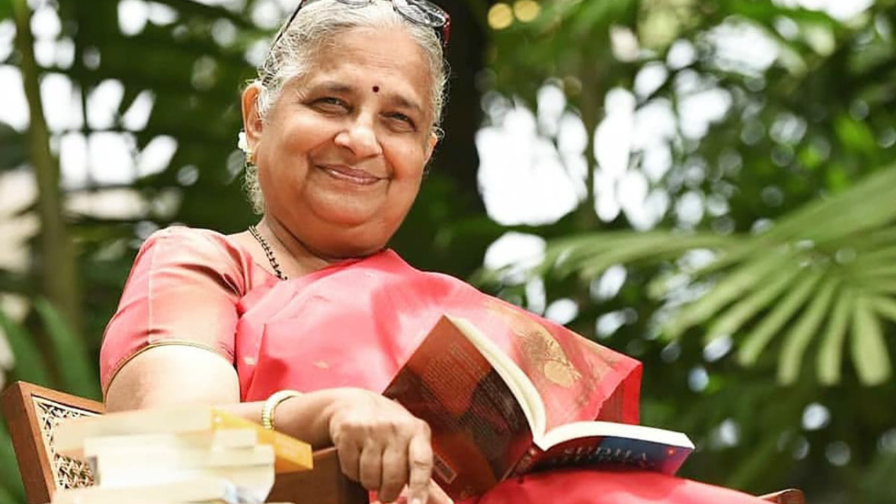 sudha murthy appealed to the working couples how to manage married life