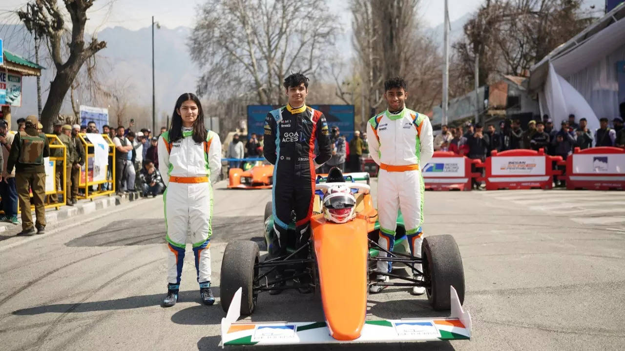 RPPL And JK Tyre Premiere Indian Racing Festival With Spectacular Showrun In Srinagar