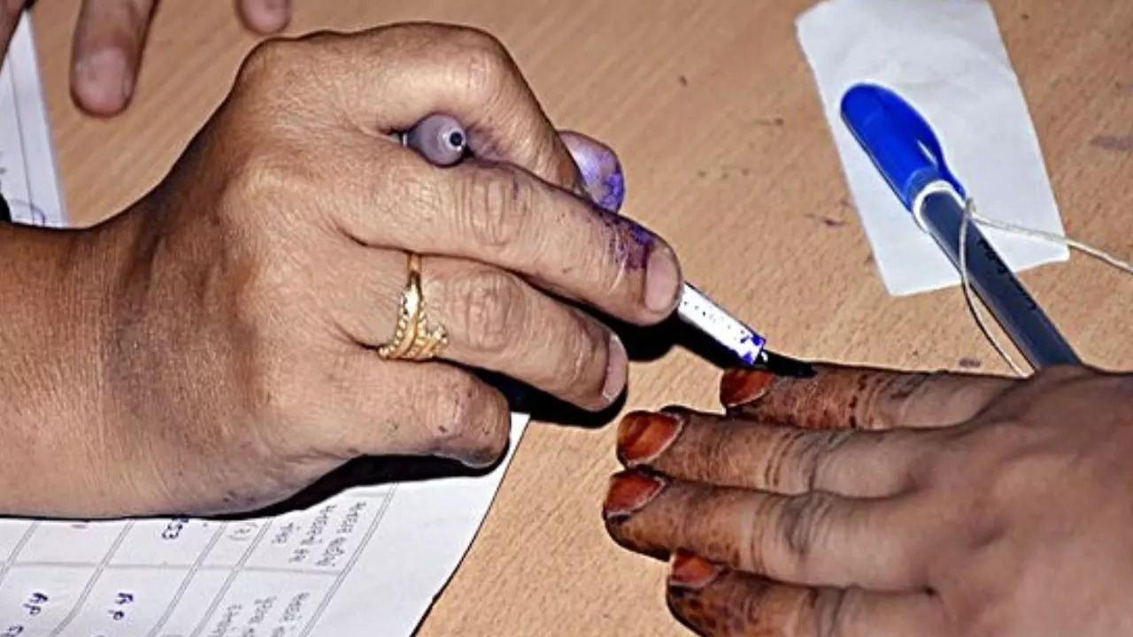 Lok Sabha Polls 2024: Noida To Witness Surge in Voter Count, 26.2 lakh ...