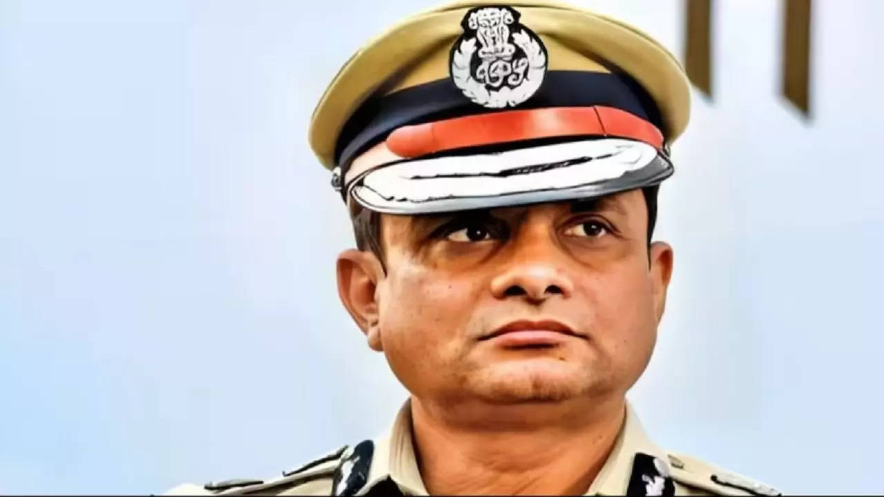 West Bengal DGP Rajiv Kumar