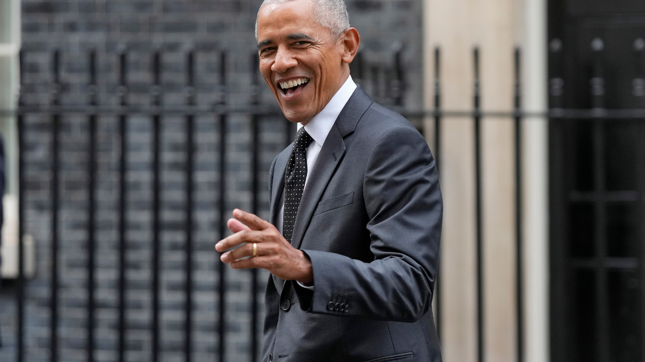 Barack Obama visited the Downing Street on Monday