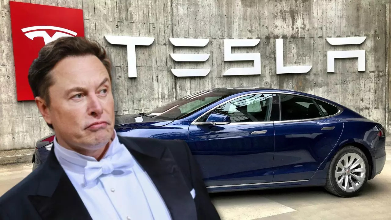 Elon Musk Admits Defeat: Tesla Dojo Shut Down - n1sqc6x