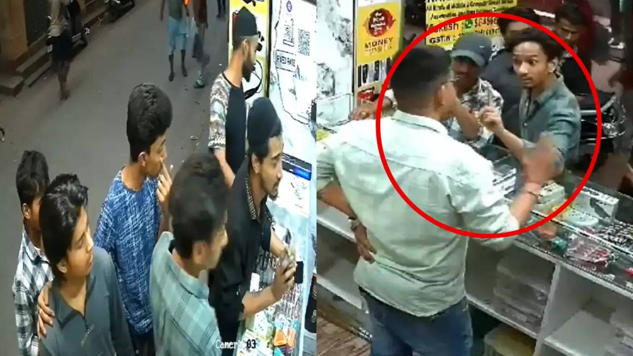 A shopkeeper was assaulted in Bengaluru for allegedly playing Hanuman Chalisa