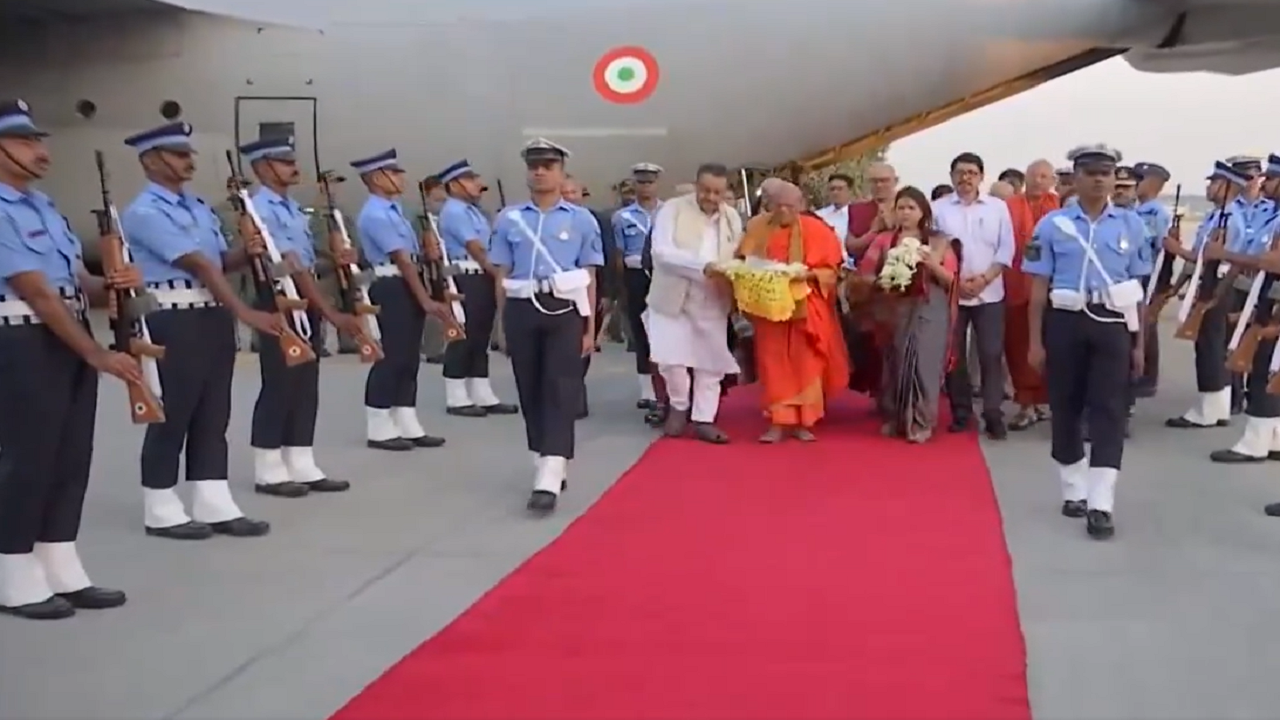 Revered Buddha Relics Return To India After Exposition In Thailand