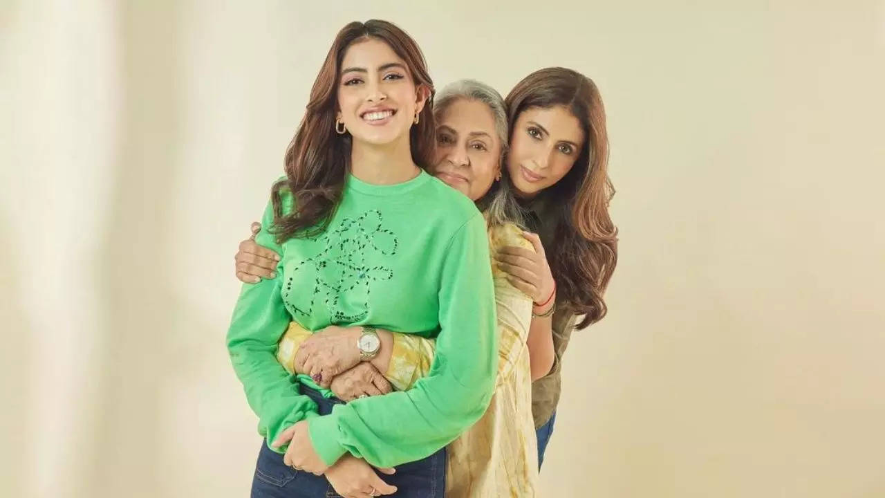 Jaya Bachchan Shares Her Secret DIY Hair Oil Recipe With Navya Nanda