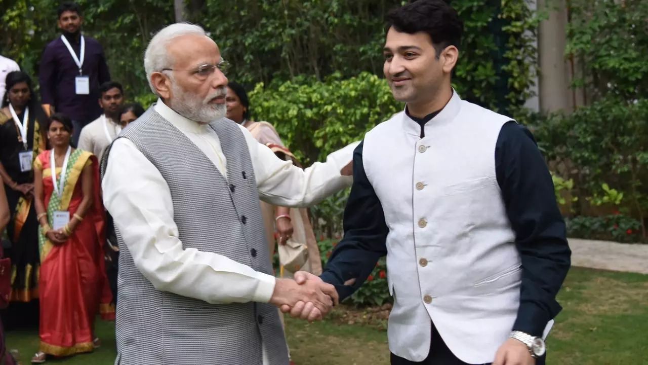 Rishi Bagree pictured with Prime Minister Narendra Modi | Courtesy: Roahan Mitra