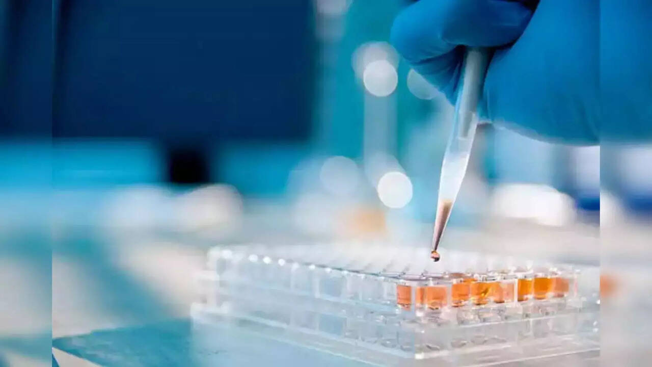  எச்ஐவி ஆராய்ச்சியில் பெரும் திருப்புமுனை.. எய்ட்ஸ் உருவாக்கும் வைரஸை நீக்கும் சோதனை வெற்றி 