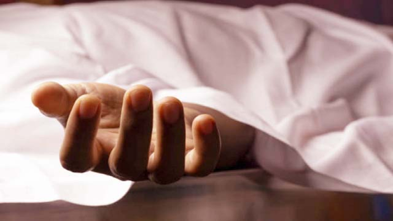 Girl Student suicide in Pune