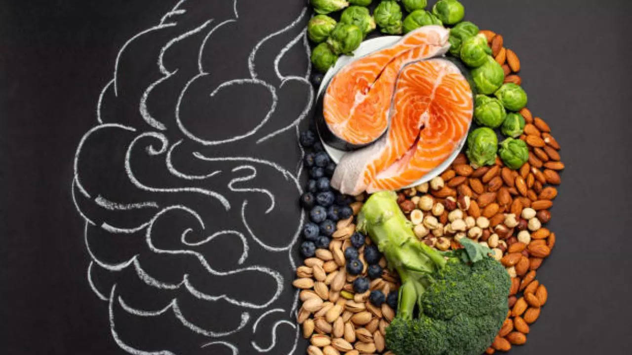 What Is The Mind Diet? Foods To Have To Boost Brain Health