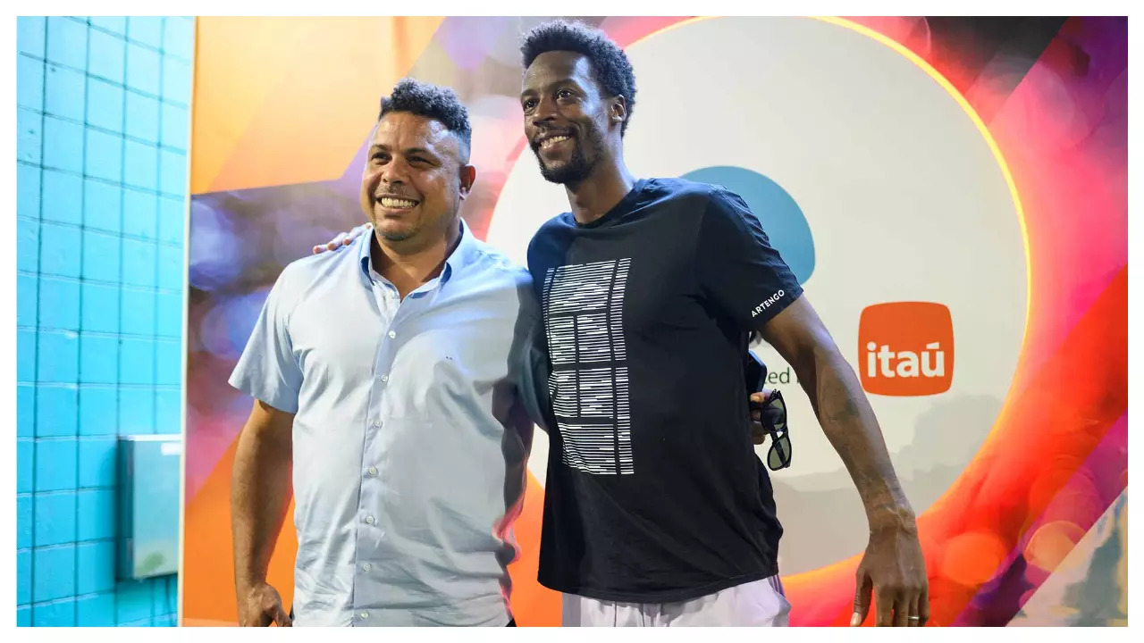 Gael Monfils with Ronaldo Nazario