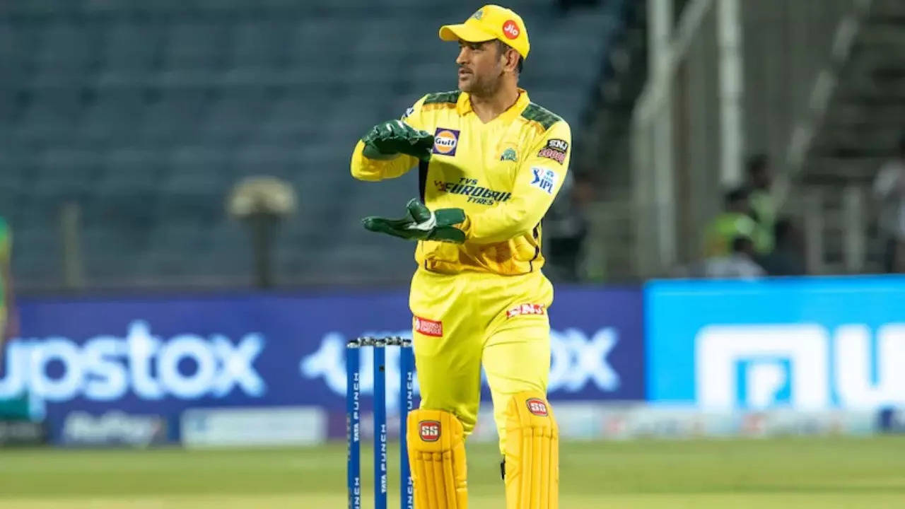 MS Dhoni Set To Create History With 300 T20 Dismissals