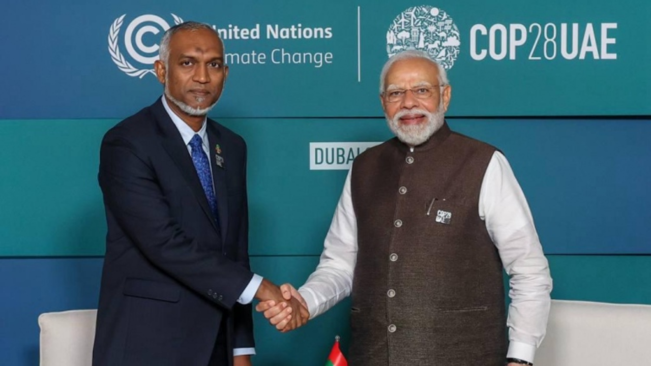 Maldives President Muizzu with PM Modi