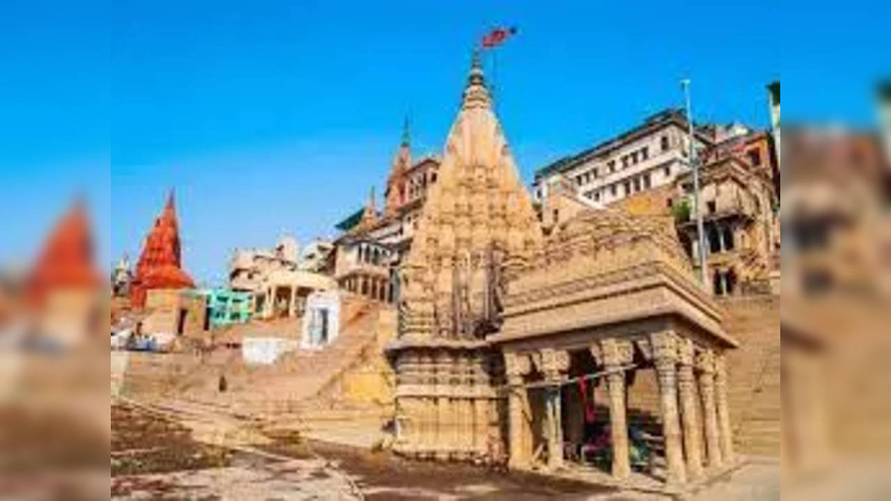 Ratneshwar Mahadev Mandir that remains submerged for 6 months