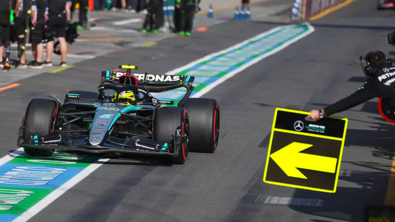 Lewis Hamilton: Australian GP: Lewis Hamilton Blames Mercedes Car After