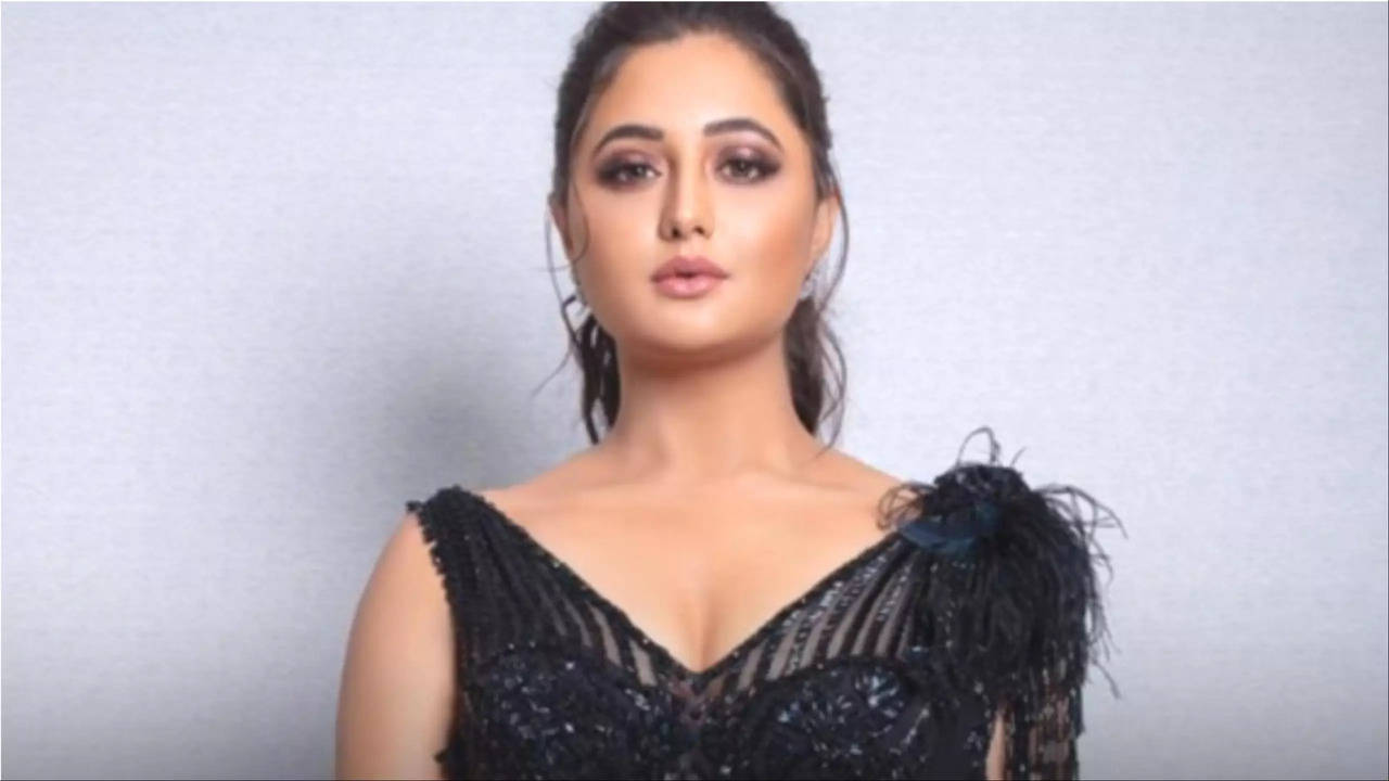 Rashami Desai Shares Her Excitement About Playing A Role Based On Writer Nivedita Menon