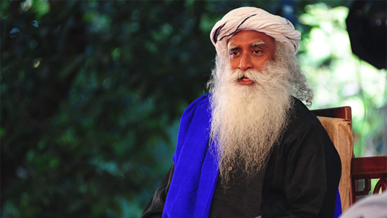 sadhguru (1)