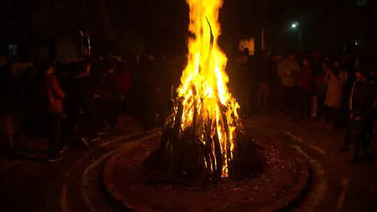 Holika Dahan 2024 Holika Dahan will Happen in 9 Auspicious Yogs this Coincidence Happening After 700 years