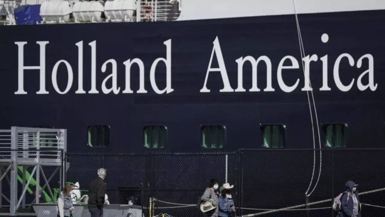 Holland America Nieuw Amsterdam Incident